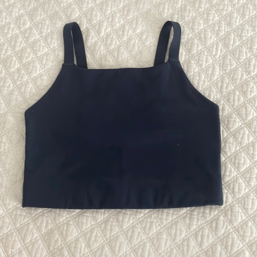 Girlfriend lowback crop top